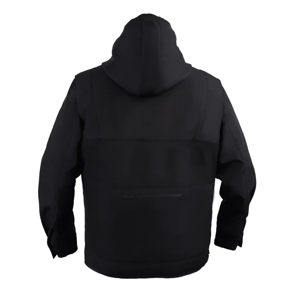 Vista de la espalda de la chamarra antibalas Sentinel Jacket en color negro, mostrando el corte ergonómico y el ajuste de protección balística oculta de Miguel Caballero.