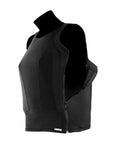 Vista lateral de la playera blindada negra para mujer con cierre reforzado y protección balística Nivel IIIA de Miguel Caballero.