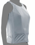 Detalle del material nanotecnológico termorregulador y malla de ventilación de la tank top blindada Miguel Caballero.